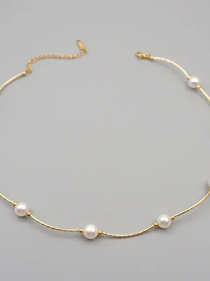 Pearl-Inspired Choker Necklace