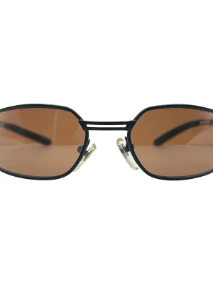 Embrace Grace in Fashion Sunglasses Brilliance