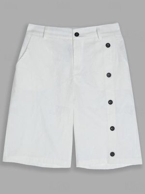 Knee-Length Casual Shorts with Sleek Design for Stylish Outfits